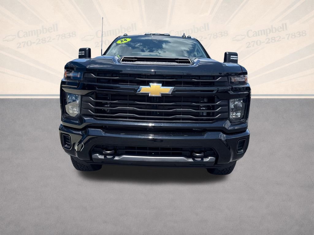 Used 2024 Chevrolet Silverado 2500 Custom w/ Custom Value Package AWD/4WD image 9