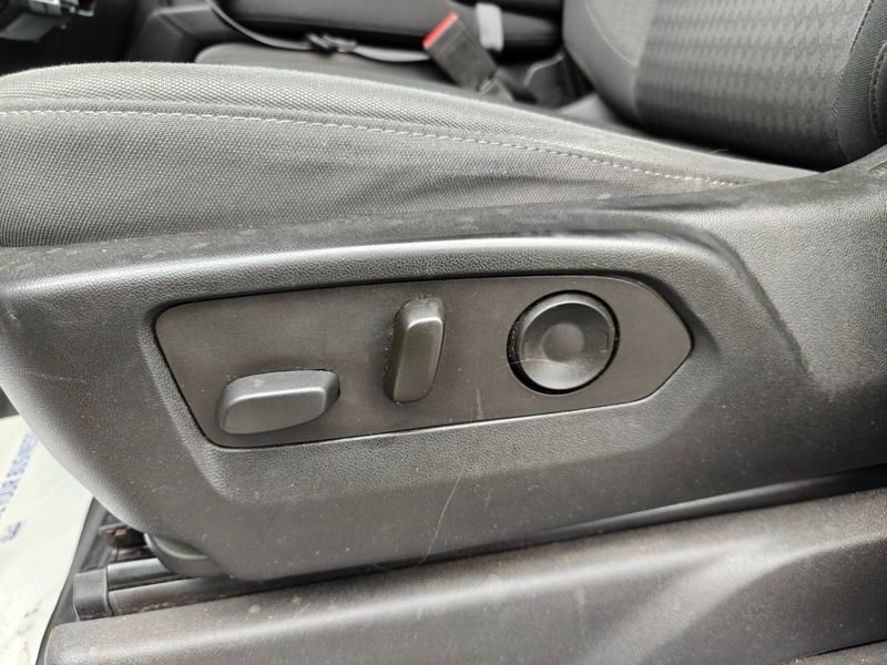 Used 2022 Chevrolet Silverado 1500 Custom Trail Boss w/ LPO, Dark Essentials Package image 22