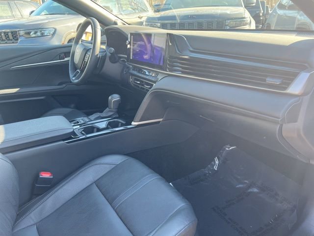 Used 2025 Toyota Camry XSE image 29