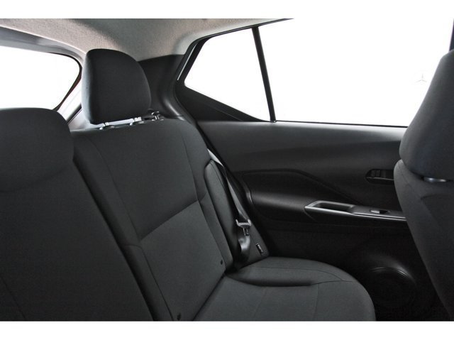 Used 2025 Nissan Kicks Play S FWD image 10