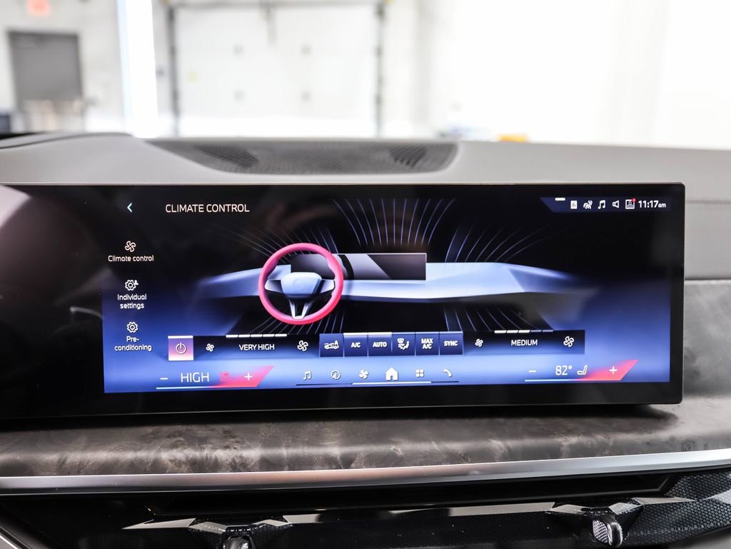 New 2026 BMW X5 xDrive50e w/ Climate Comfort Package image 18