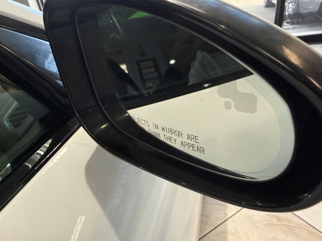 Used 2018 Jaguar F-TYPE R-Dynamic image 10