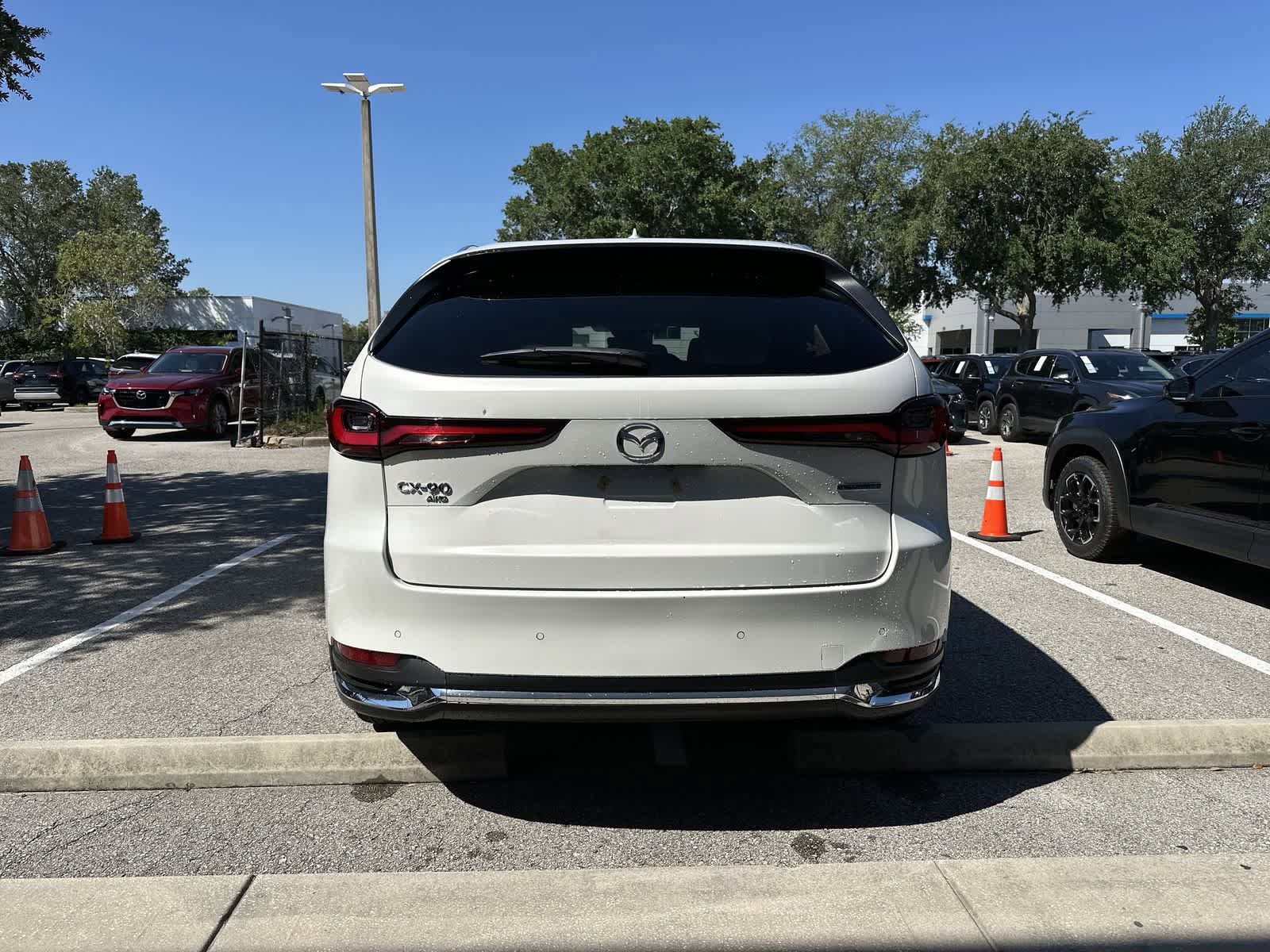 Used 2024 MAZDA CX-90 Plug-In Hybrid w/ Premium Plus AWD/4WD image 7