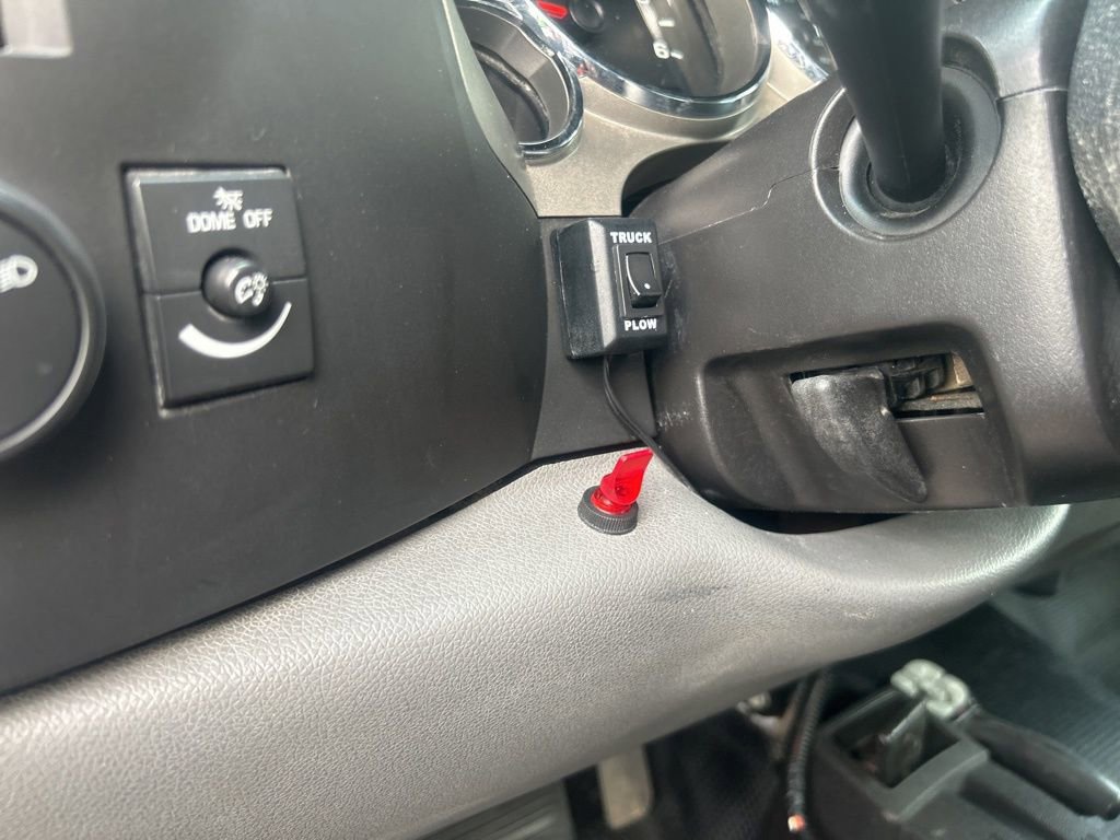 Used 2013 Chevrolet Silverado 2500 W/T w/ Snow Plow Prep Package image 22