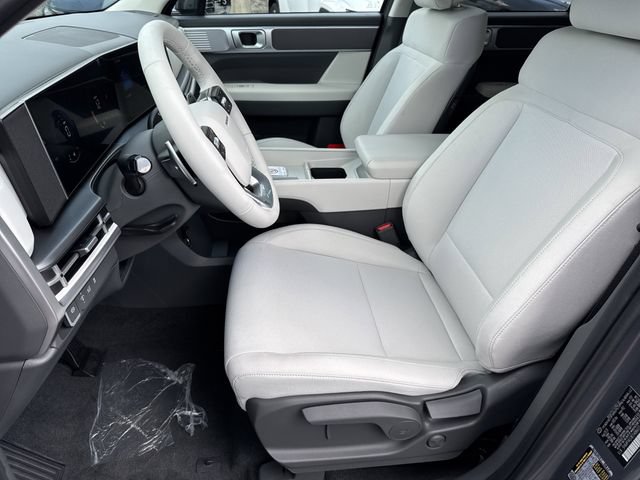 New 2026 Hyundai Santa Fe SE FWD image 11