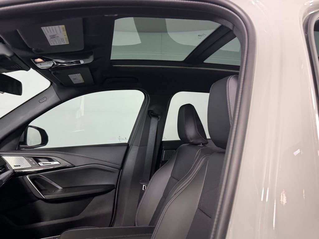Used 2024 BMW X1 xDrive28i w/ Convenience Package image 23