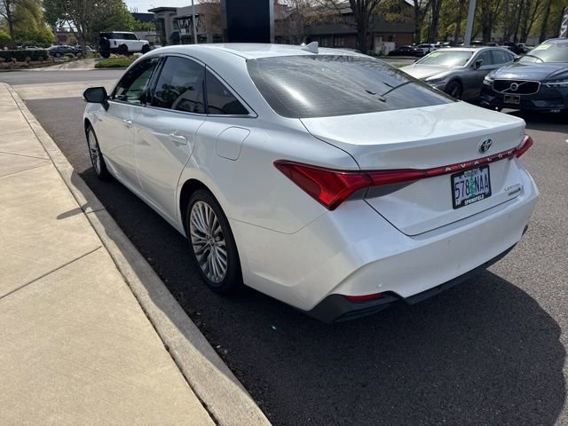 Used 2021 Toyota Avalon Limited w/ Advanced Safety Package FWD image 5