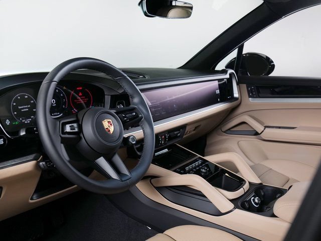 New 2026 Porsche Cayenne AWD/4WD image 4