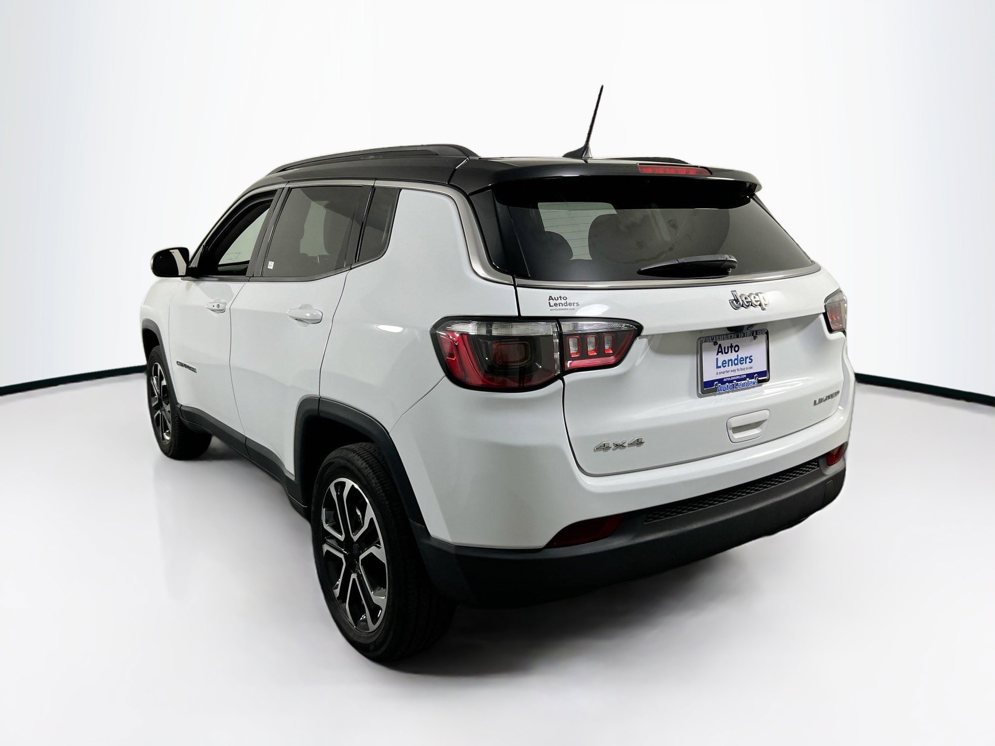 Used 2022 Jeep Compass Limited w/ Sun and Sound Group image 7