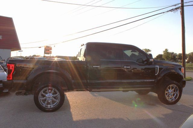 Used 2018 Ford F250 Limited w/ FX4 Off-Road Package AWD/4WD image 2