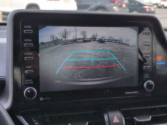Used 2021 Toyota C-HR LE FWD image 12