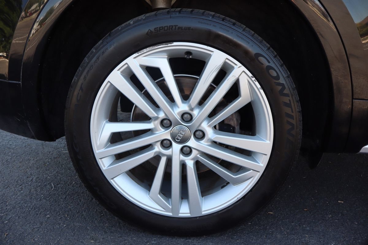 Used 2018 Audi Q5 2.0T Premium Plus w/ Premium Plus Package AWD/4WD image 44