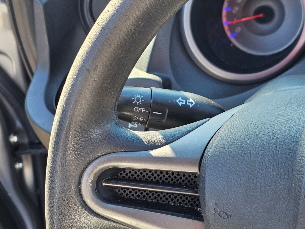 Used 2010 Honda Fit Base image 30