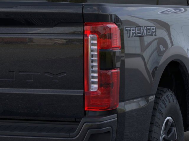 New 2025 Ford F250 Lariat w/ Lariat Ultimate Package image 21