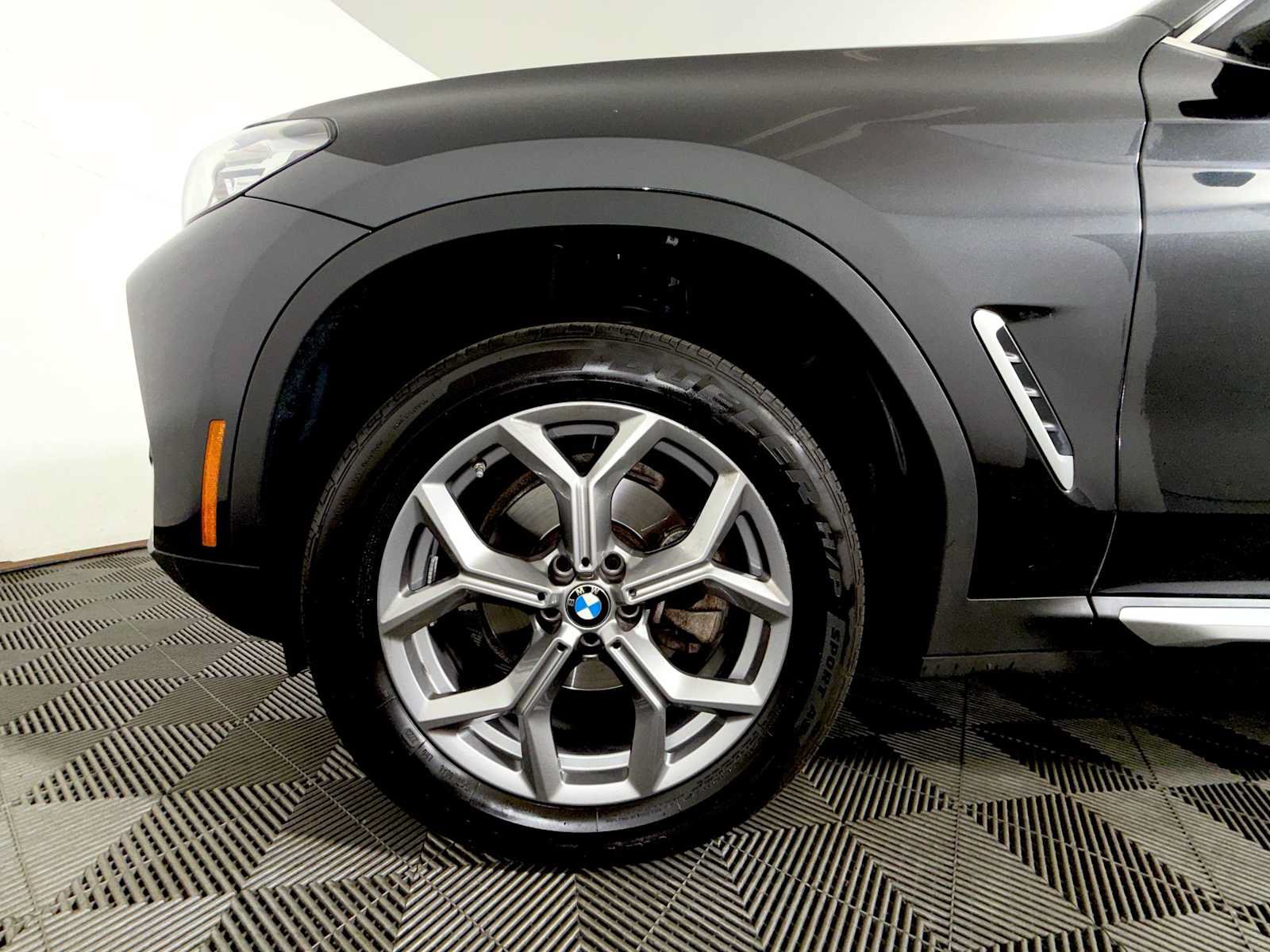 Used 2024 BMW X3 xDrive30i w/ Premium Package AWD/4WD image 8