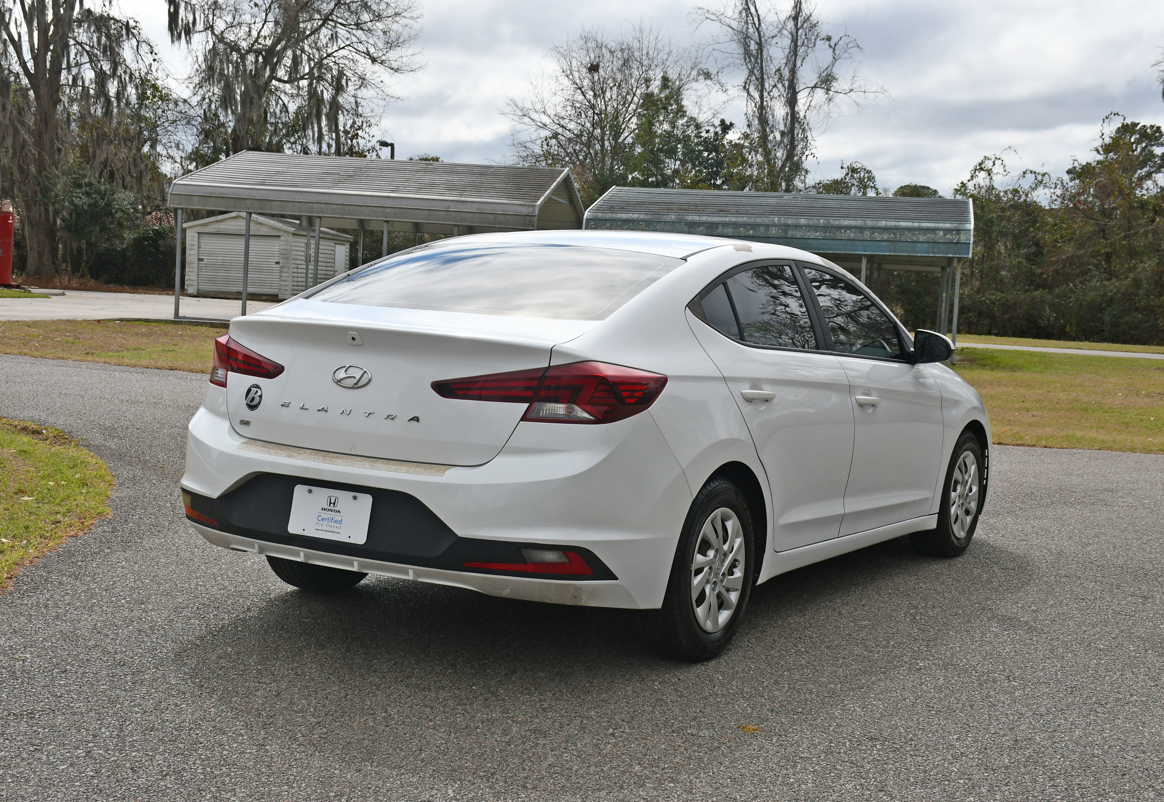 Used 2020 Hyundai Elantra SE w/ Cargo Package (C1) image 4