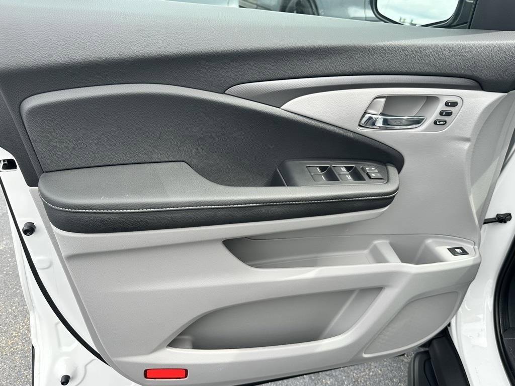 New 2026 Honda Ridgeline RTL image 22