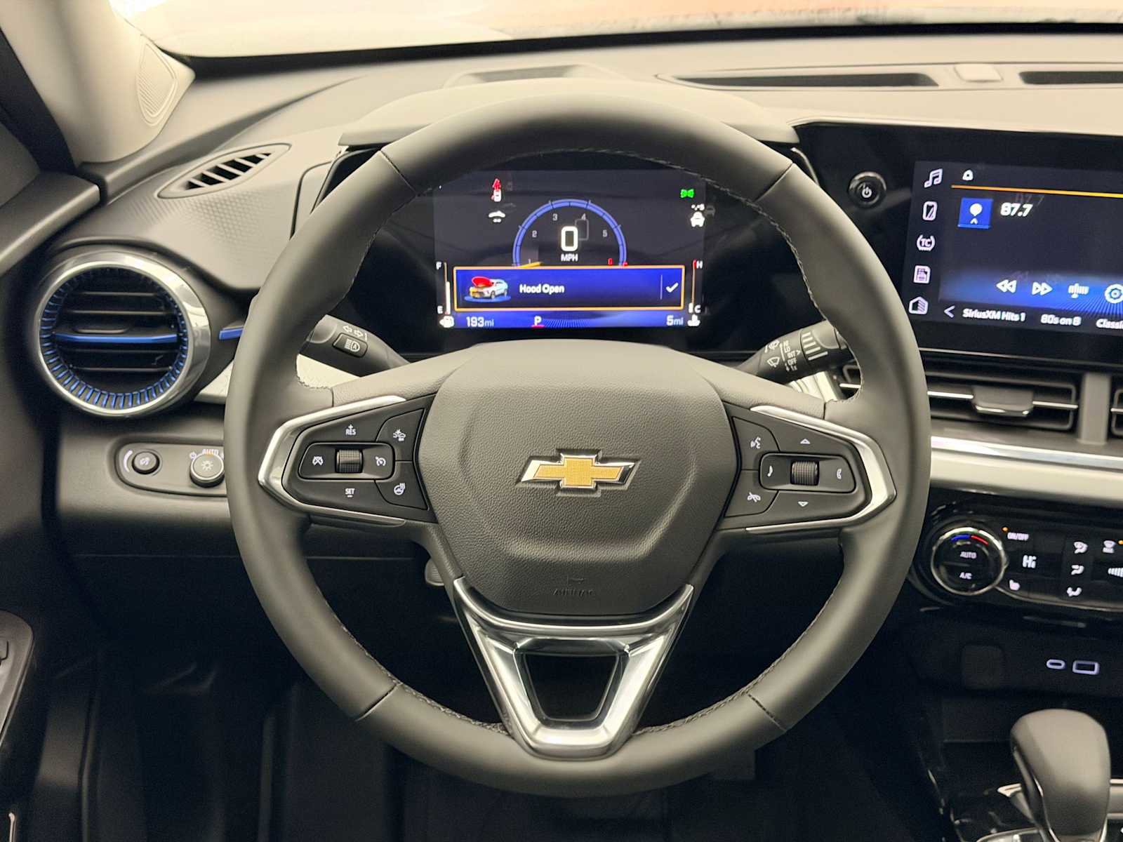 New 2026 Chevrolet Trax LT w/ Driver Confidence Package image 23