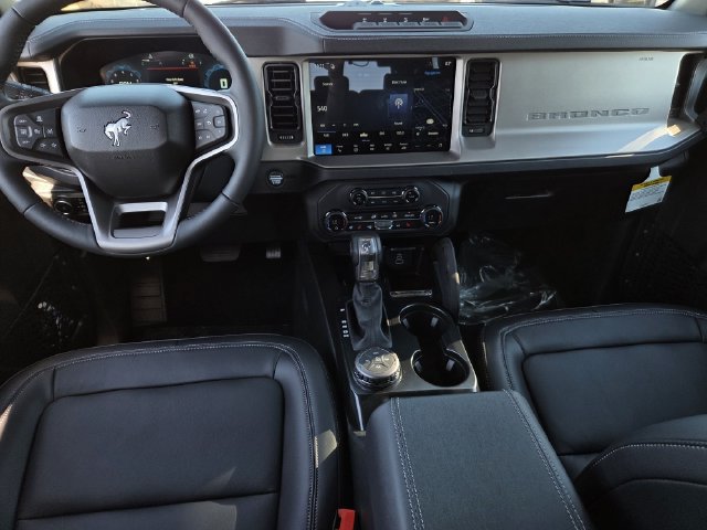 New 2026 Ford Bronco Outer Banks w/ Sasquatch Package AWD/4WD image 5
