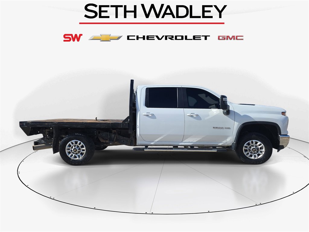Used 2024 Chevrolet Silverado 2500 LT w/ Convenience Package image 8