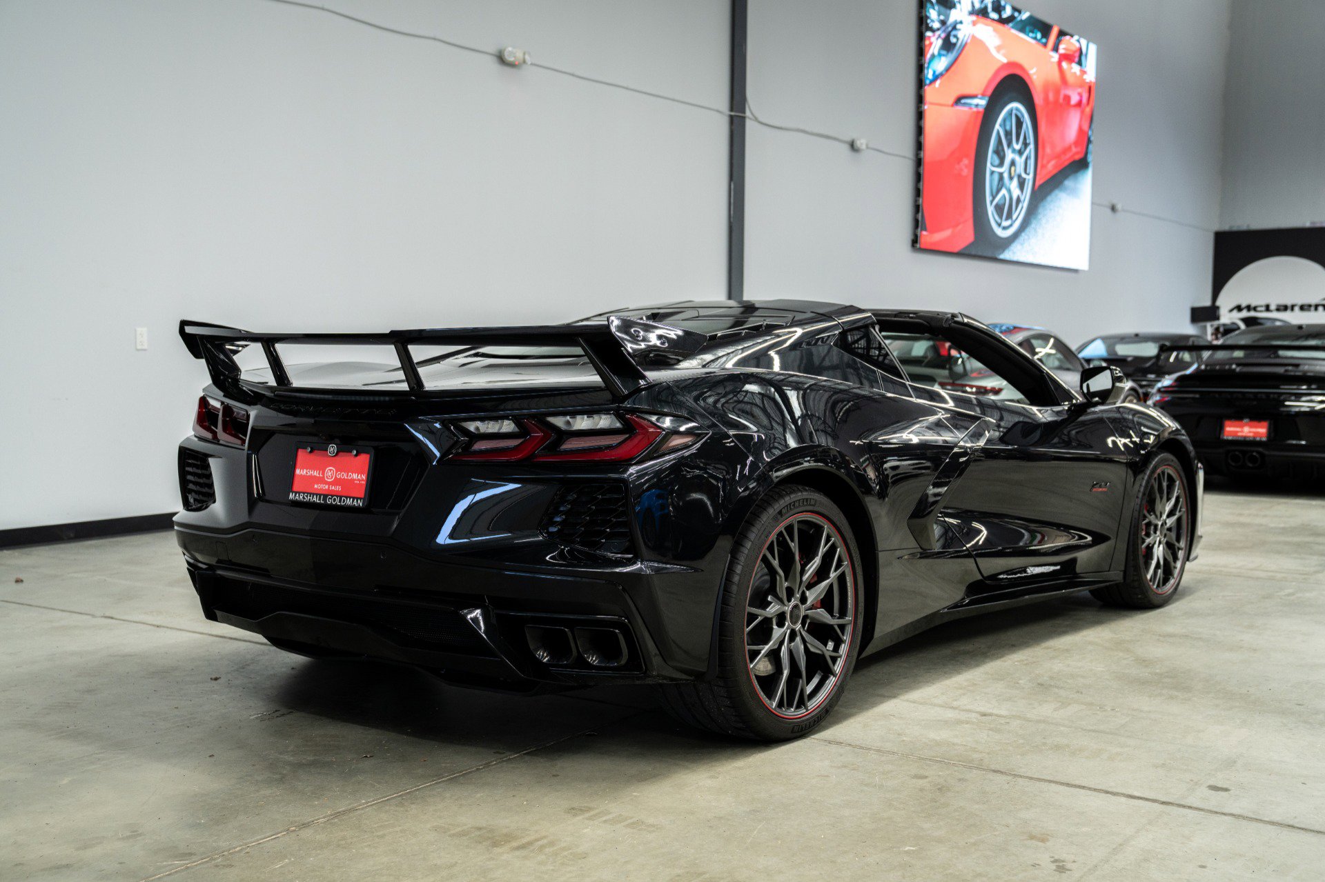 Used 2023 Chevrolet Corvette Stingray Premium Cpe w/ Z51 Performance Package RWD image 8