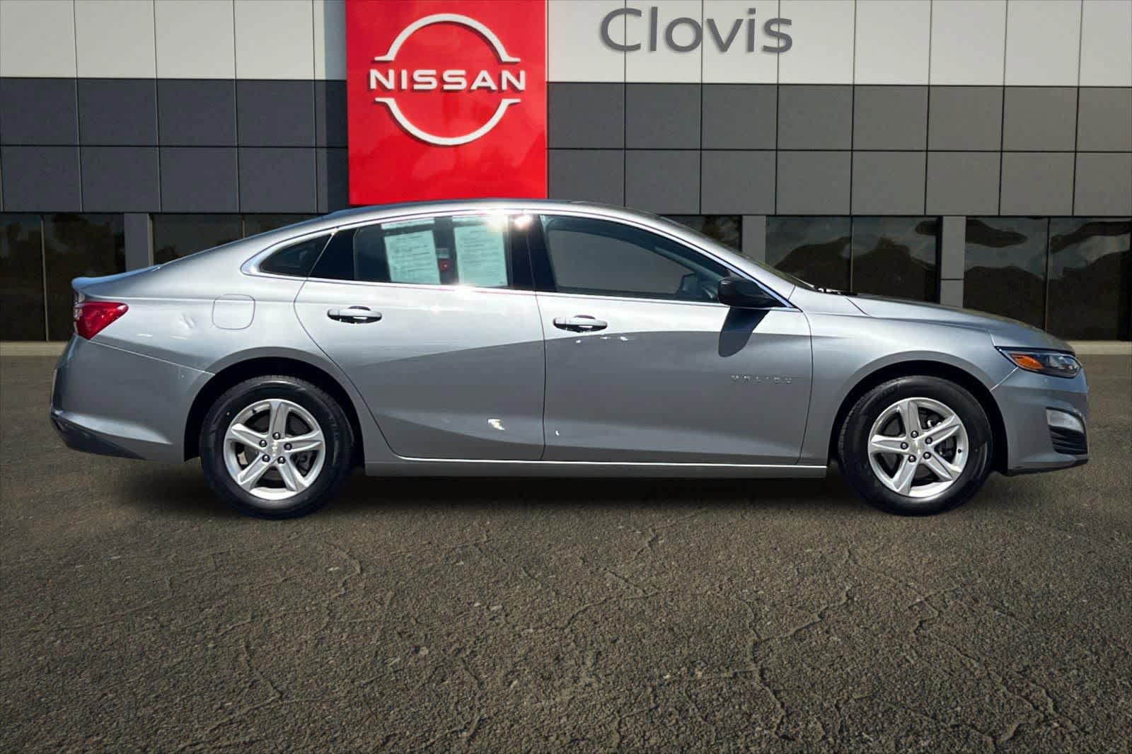Used 2024 Chevrolet Malibu LS FWD image 9