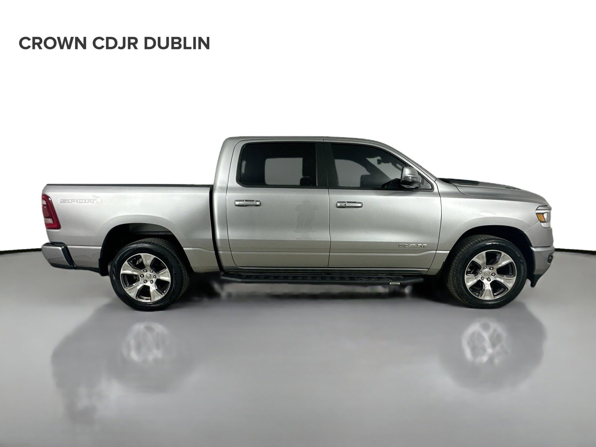 Certified 2023 RAM 1500 Laramie AWD/4WD image 4