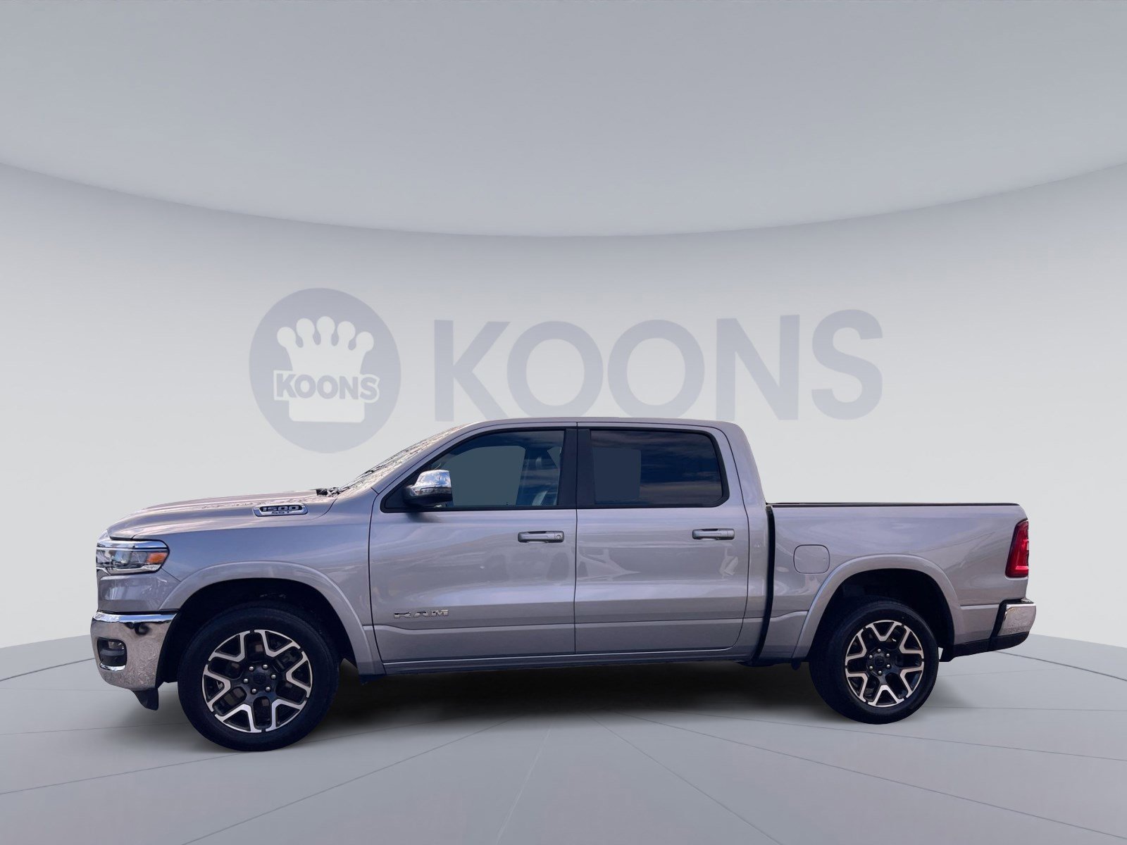 Used 2025 RAM 1500 Laramie image 2