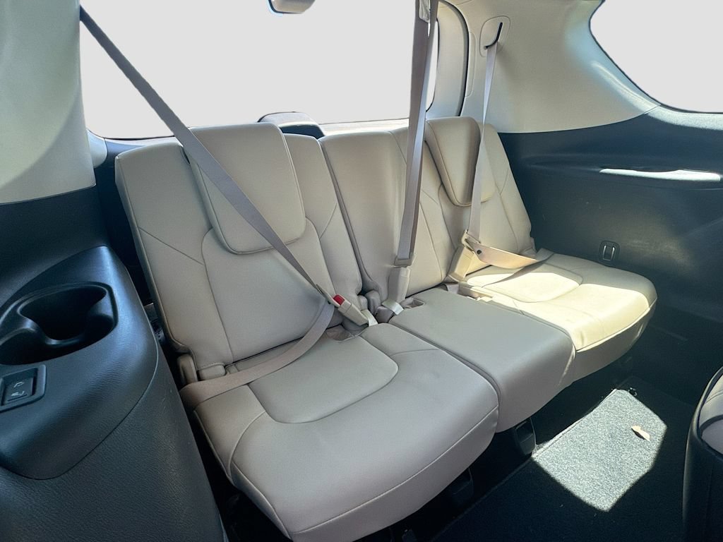 Used 2023 Nissan Armada Platinum w/ Captain's Chairs Package RWD image 31