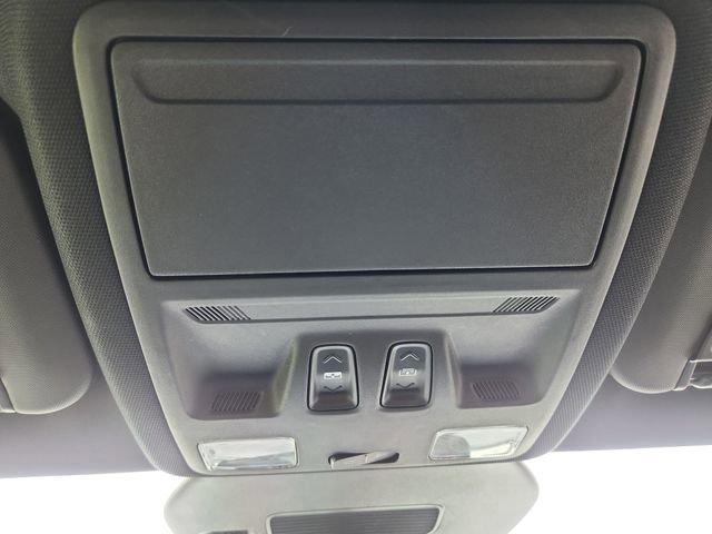 Used 2025 Ford Escape ST-Line Elite w/ Premium Technology Package image 49