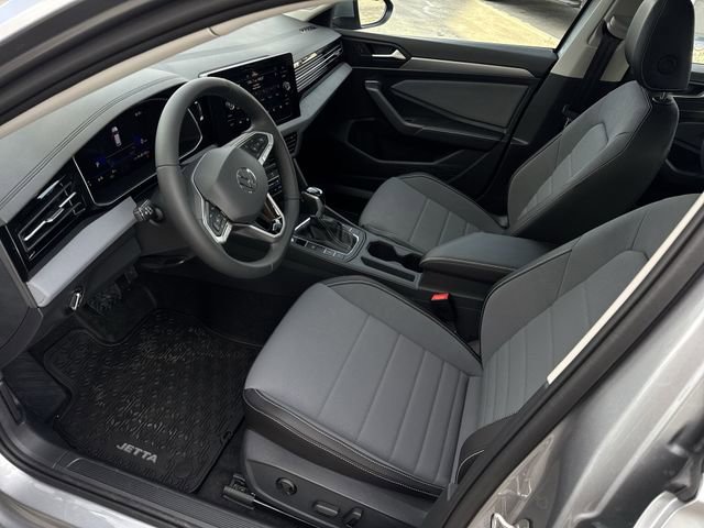 New 2026 Volkswagen Jetta SE image 10
