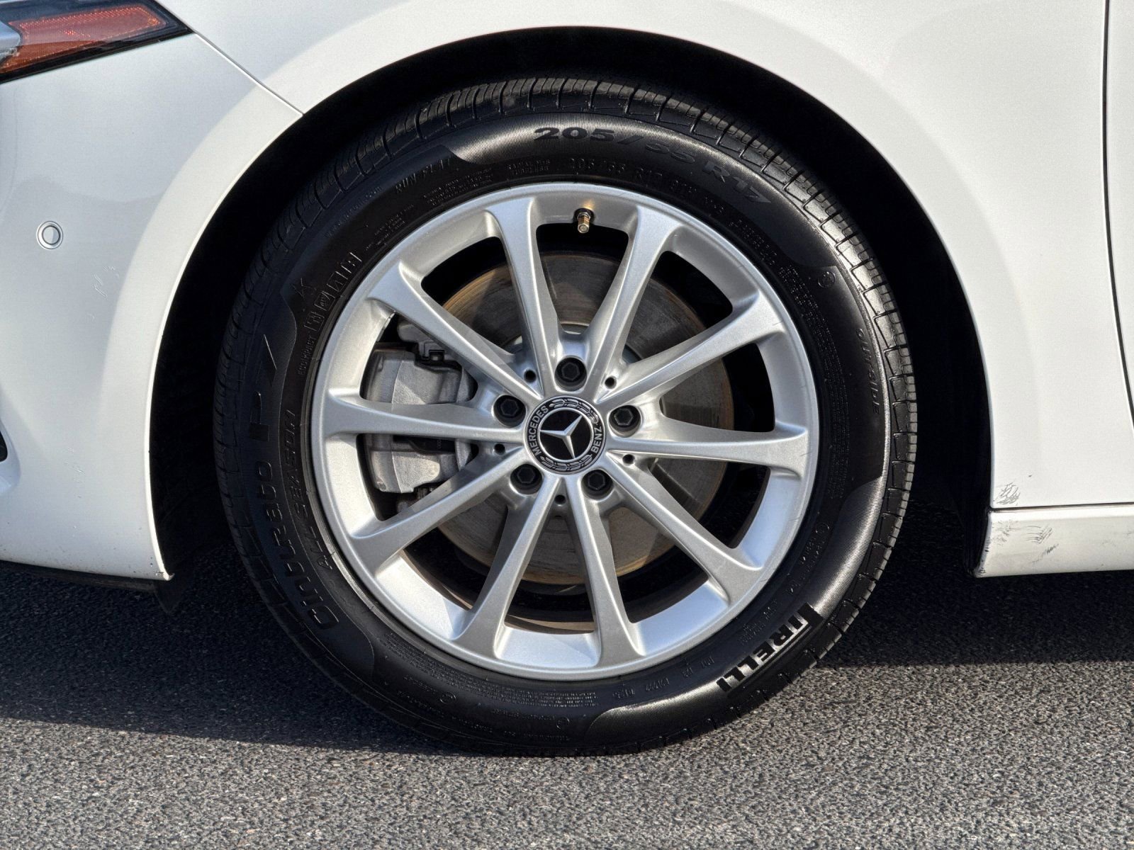 Used 2021 Mercedes-Benz A 220 image 30