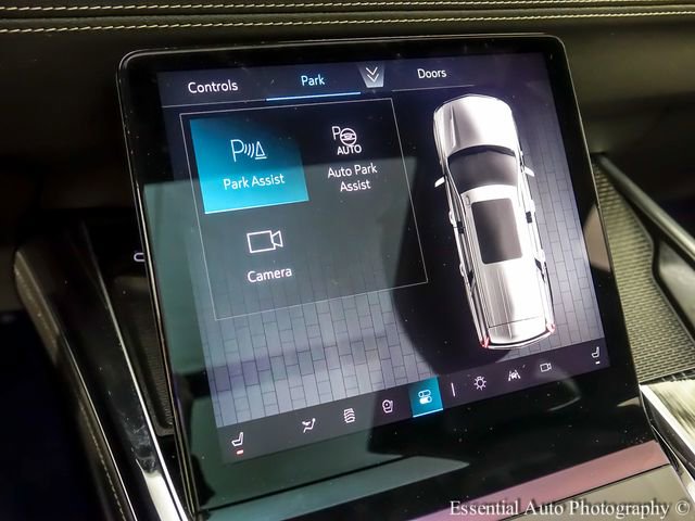 Certified 2025 Cadillac Escalade Sport w/ Touring Package AWD/4WD image 21