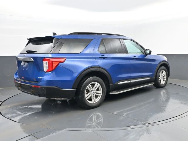 Used 2023 Ford Explorer XLT image 23