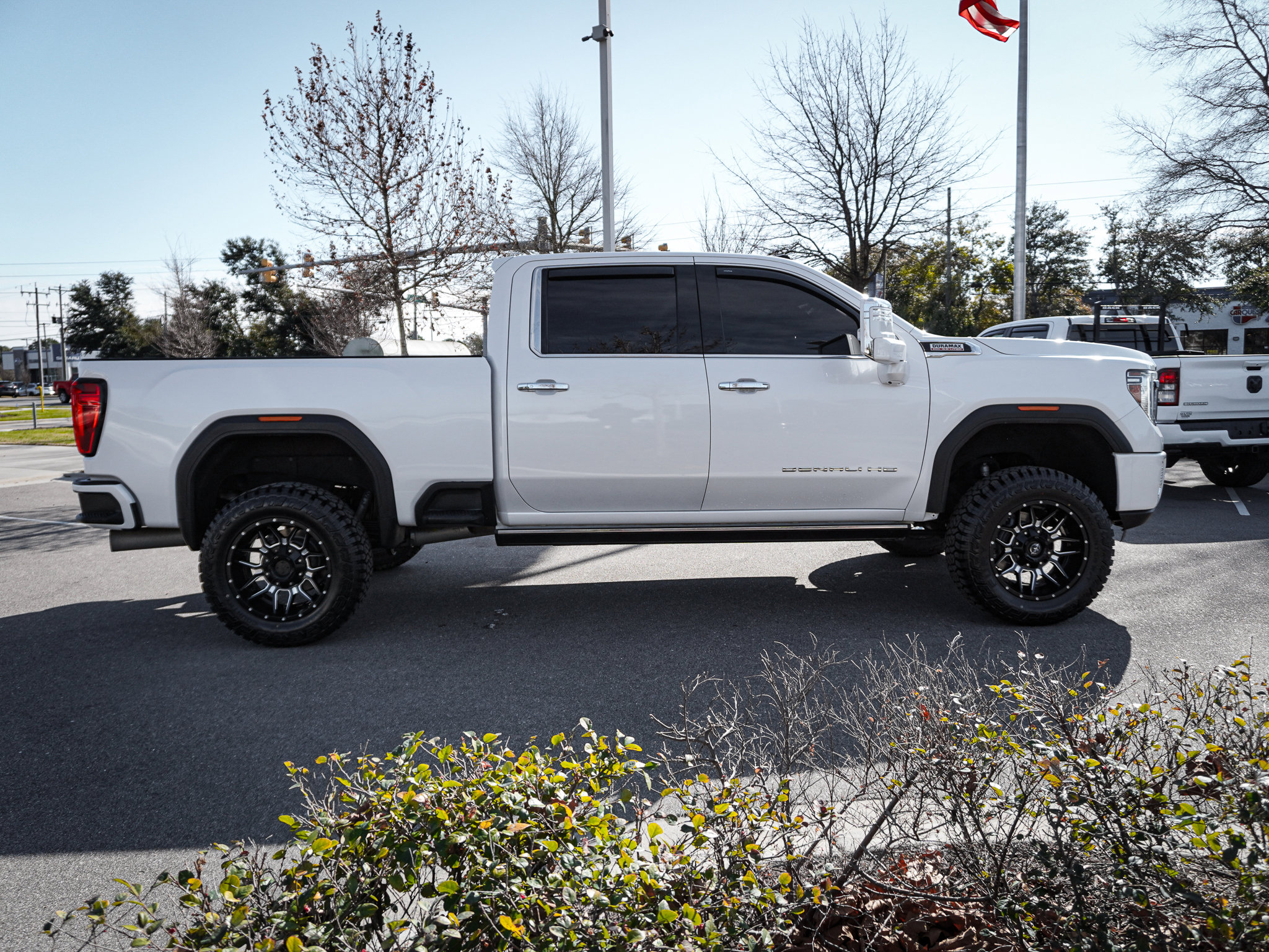 Used 2021 GMC Sierra 2500 Denali w/ Denali Ultimate Package image 12