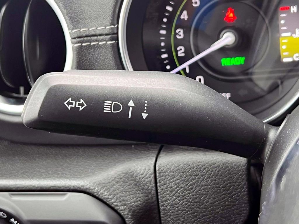 Used 2023 Jeep Wrangler Unlimited Sahara image 21