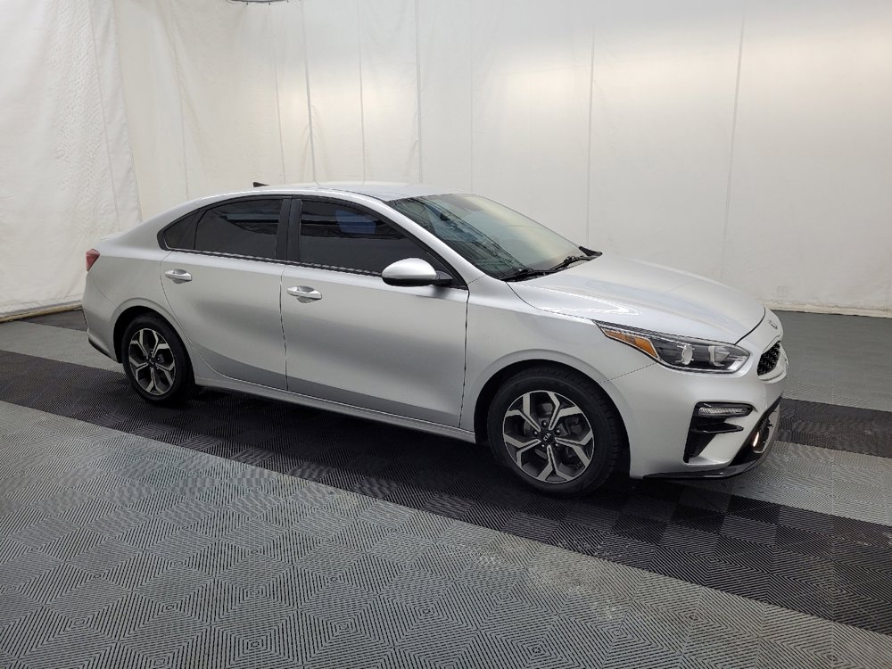 Used 2020 Kia Forte LXS FWD image 11