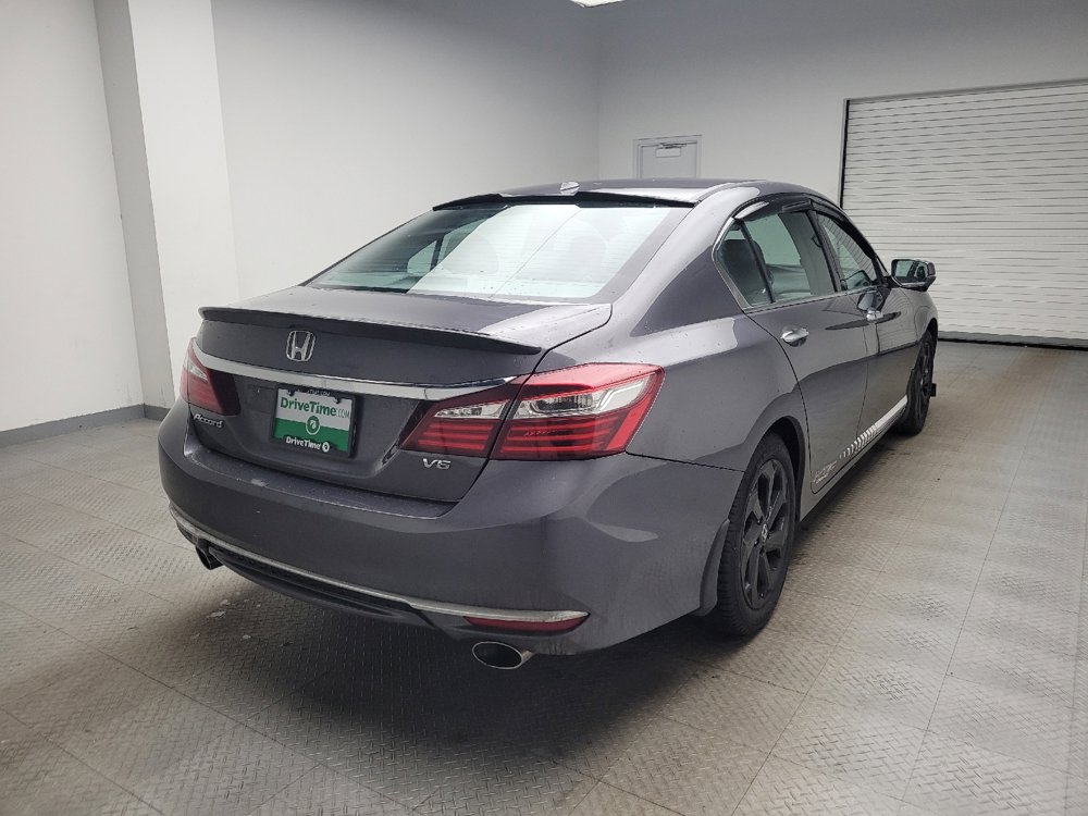Used 2017 Honda Accord EX-L image 9
