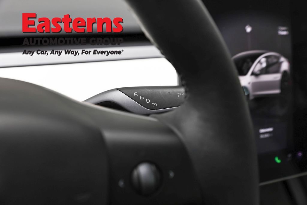 Used 2023 Tesla Model 3 Standard Range image 13