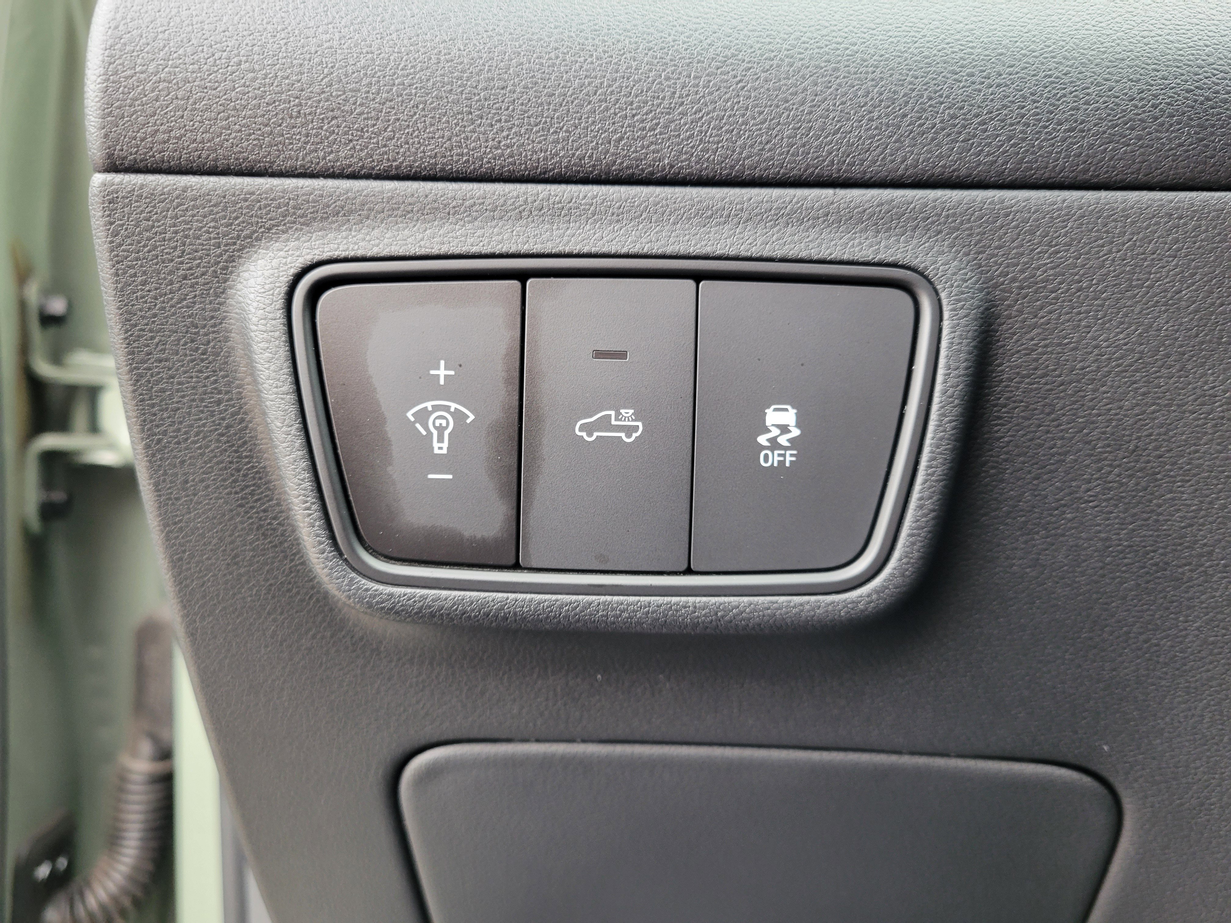 Used 2023 Hyundai Santa Cruz SEL w/ Activity Package image 19