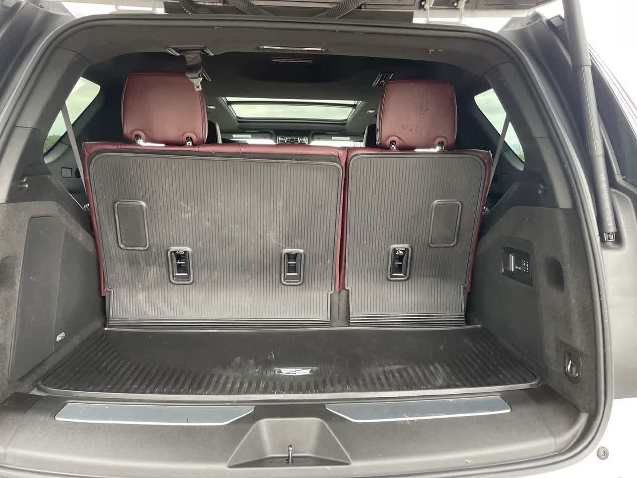 Certified 2025 Cadillac Escalade Premium Luxury w/ LPO, Floor Liner Package AWD/4WD image 17