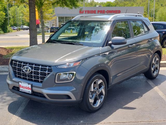 Used 2025 Hyundai Venue SEL FWD image 5