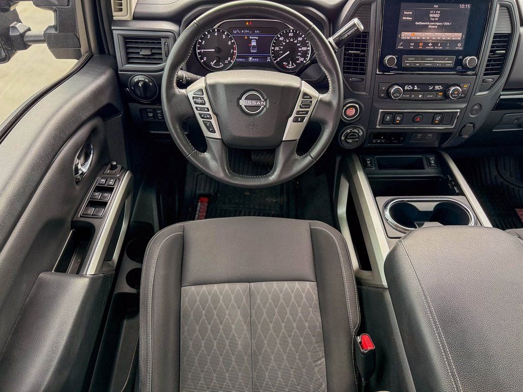 Used 2024 Nissan Titan SV w/ SV Convenience Package image 21