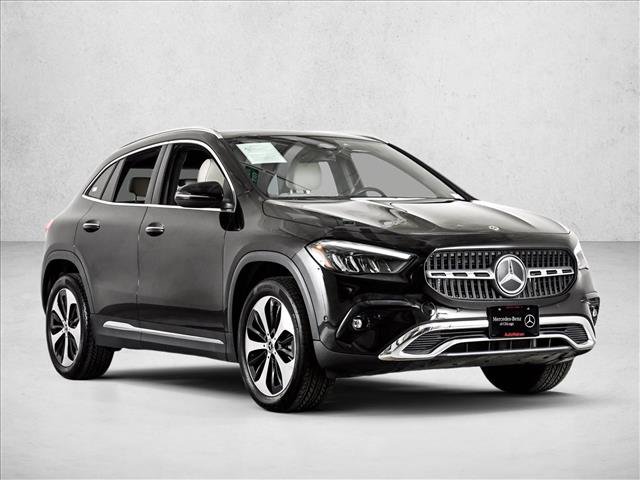 Certified 2025 Mercedes-Benz GLA 250 4MATIC image 3