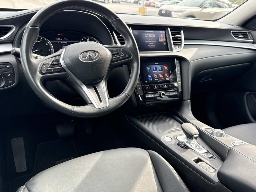 Used 2021 INFINITI QX50 Luxe image 2