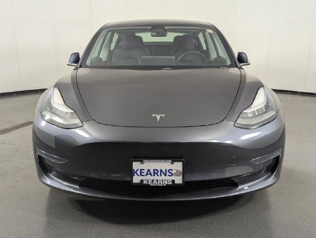 Used 2020 Tesla Model 3 Standard Range Plus RWD image 3