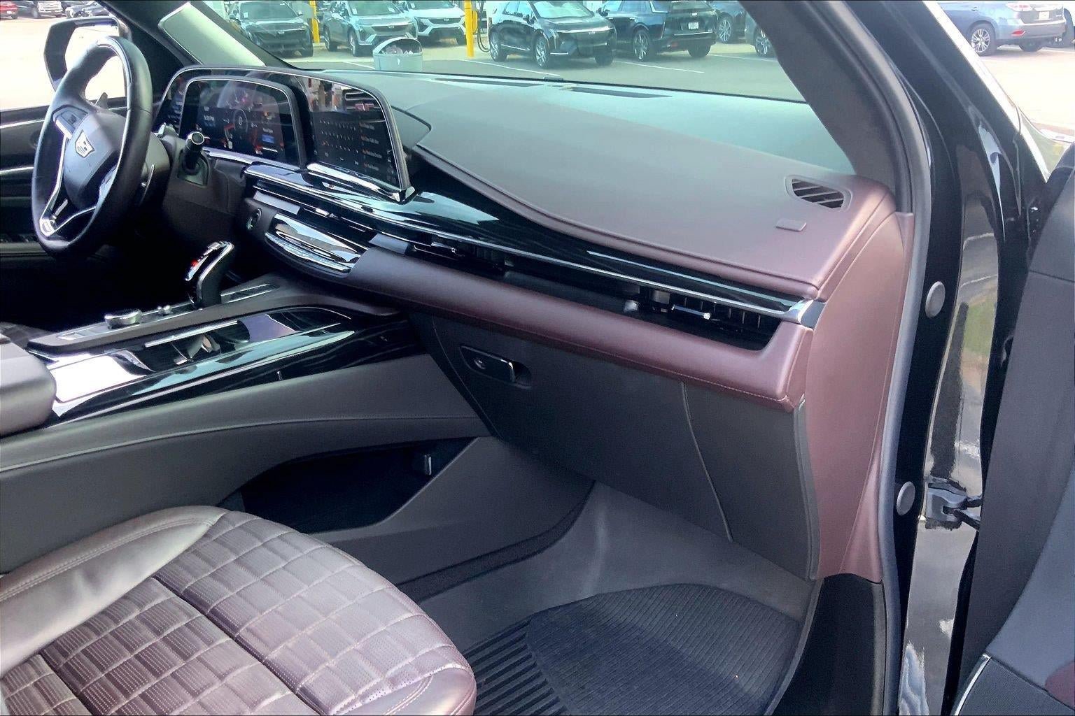 Certified 2024 Cadillac Escalade V AWD/4WD image 17