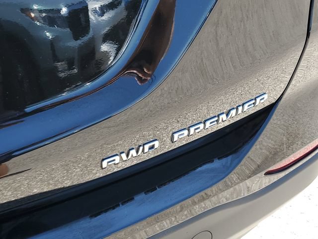 Used 2024 Chevrolet Equinox Premier AWD/4WD image 9