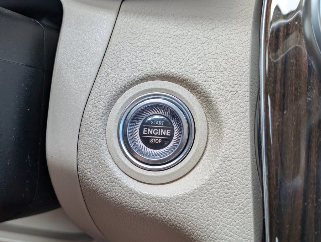 Certified 2020 Mercedes-Benz GLC 300 4MATIC image 22