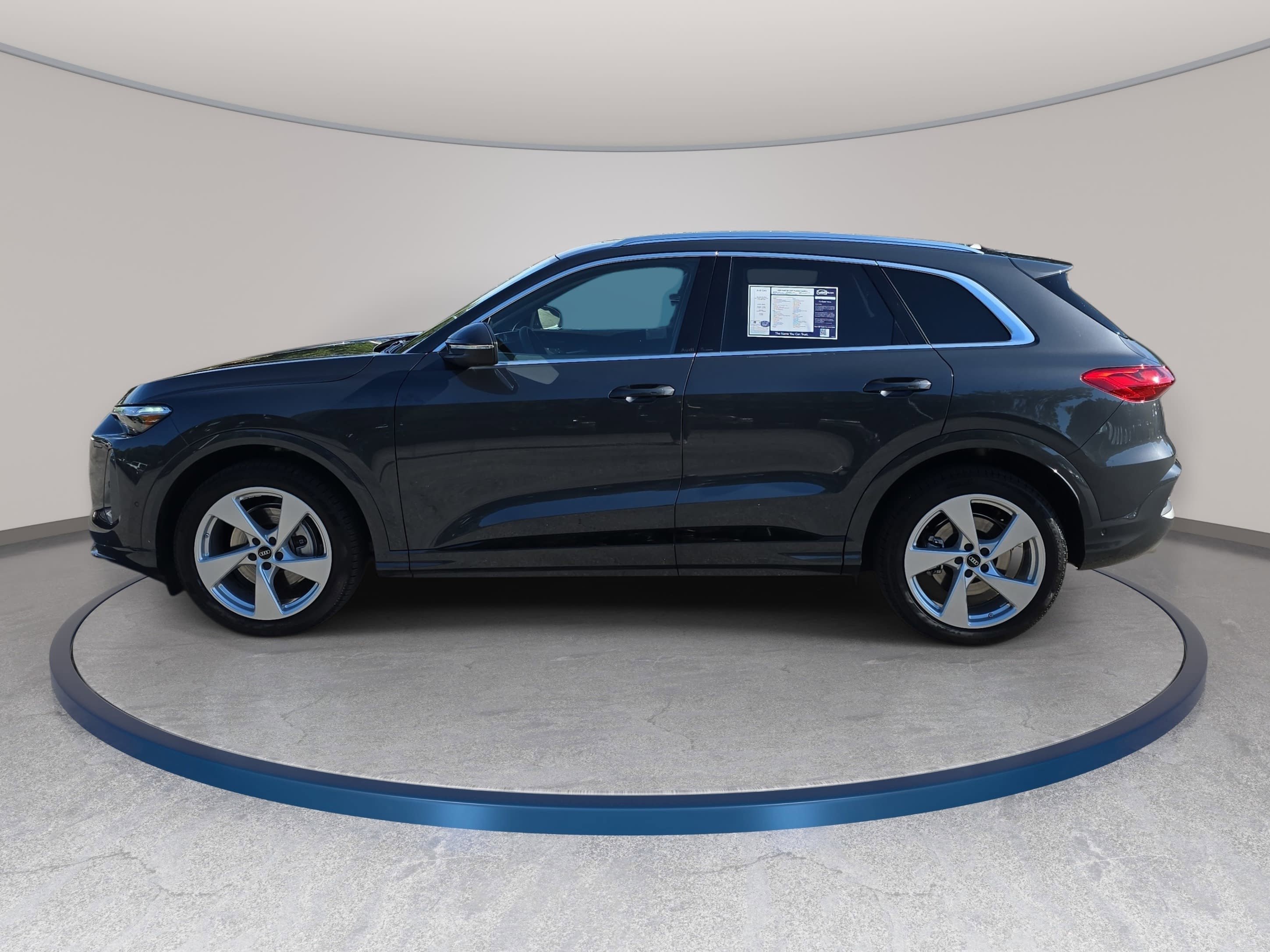 Used 2025 Audi Q5 Prestige AWD/4WD image 8